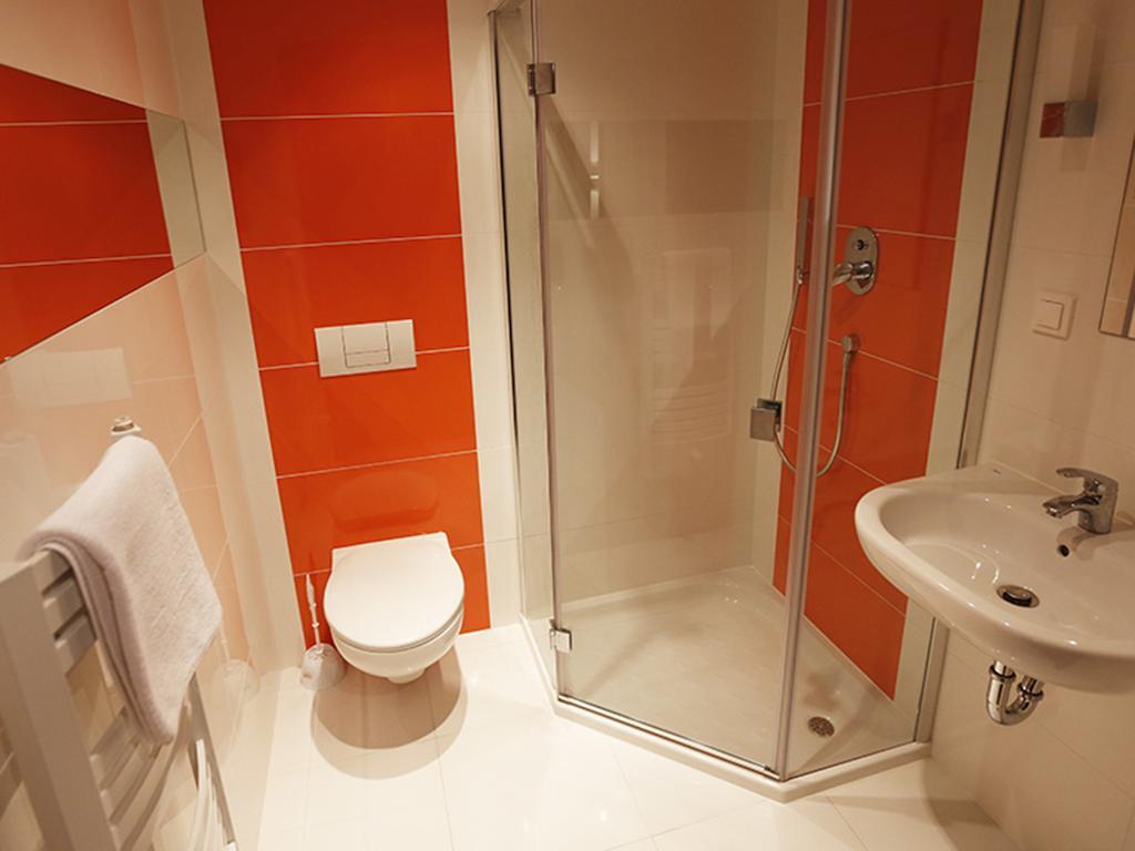 Hotel Otolinski Płock Esterno foto