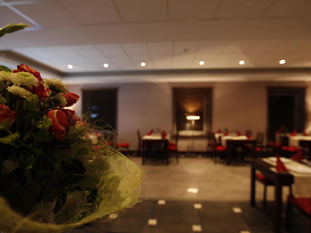Hotel Otolinski Płock Esterno foto